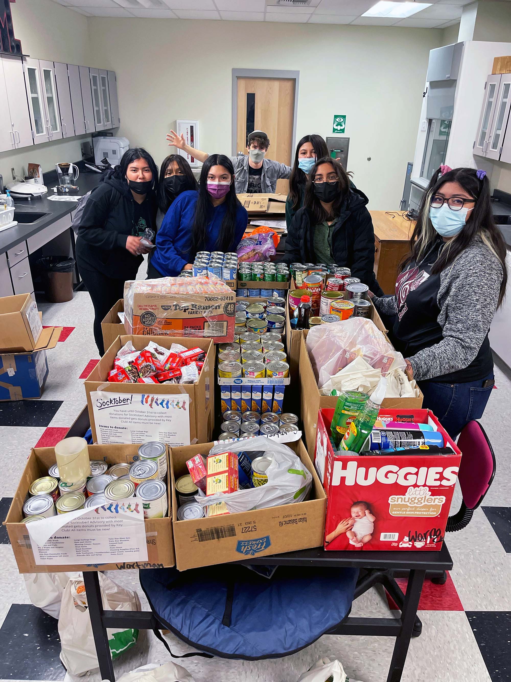 HS students with food items